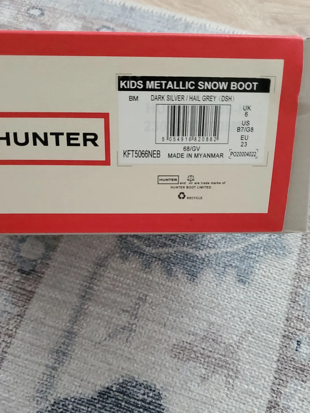 NWT Hunter Kids Insulated Metallic Short Snow Boots Sz8